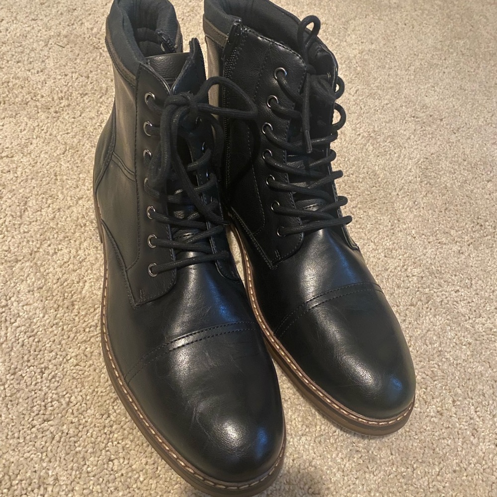 NWT Rye by Hawker Rye Ramsey Men’s black boots size 13, lace up, side zip